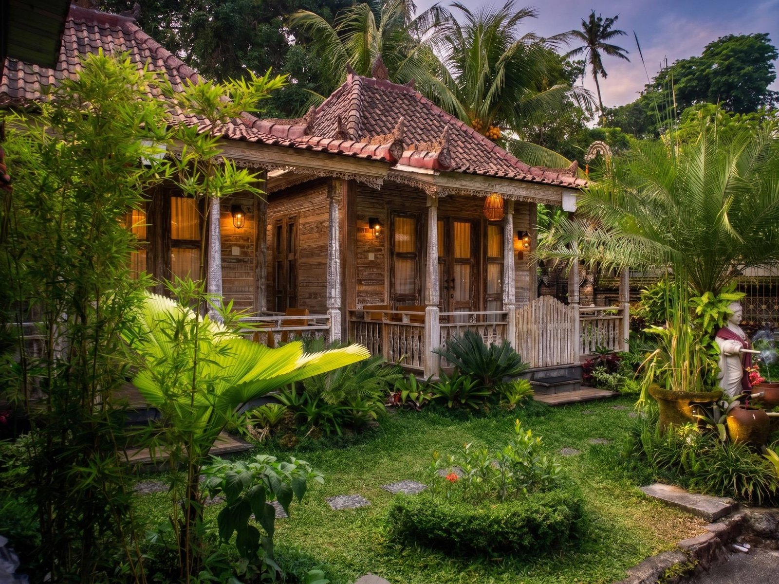 Jro Semadi Guest House Gallery
