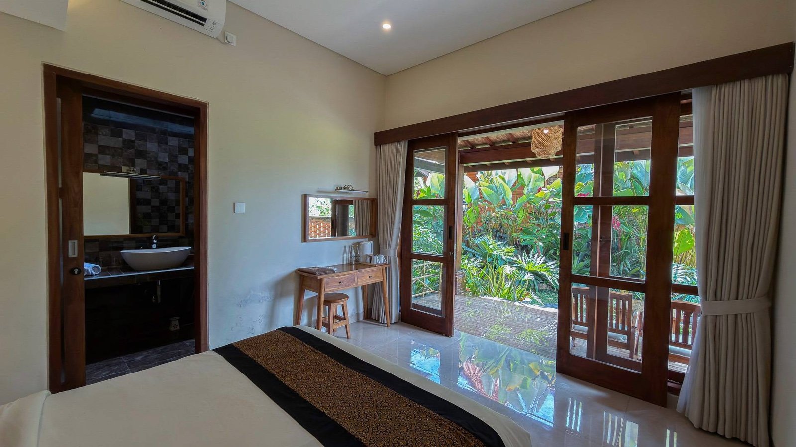 Dhapa Ecolodge Gallery